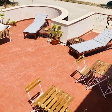 La Terrazza Sul Mar Mediterraneo 마리넬라 외부 사진