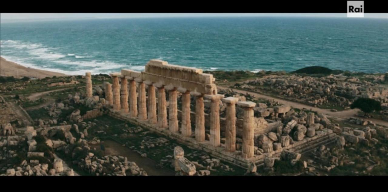 La Terrazza Sul Mar Mediterraneo 마리넬라 외부 사진